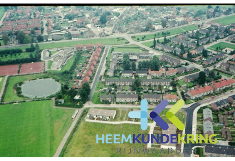Luchtfoto Nieuwlobith met Boskuul Coll. G.B. Janssen )
